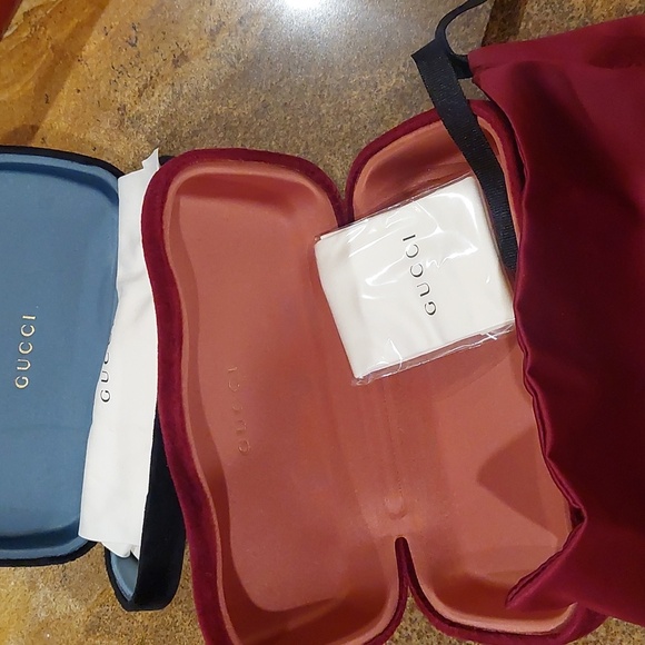 2 Gucci Black and Red Velvet Eyewear Cases. Price For Both. - Picture 3 of 5